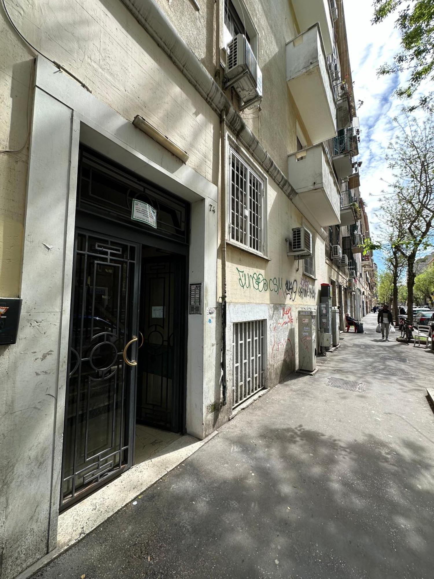 Ferienwohnung Casa Guapita - Metro Malatesta Rom Exterior foto